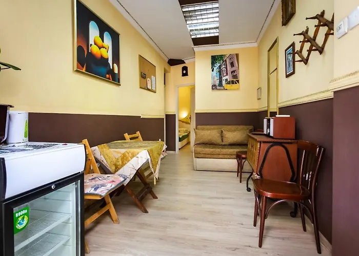 بيت ضيافة Art *