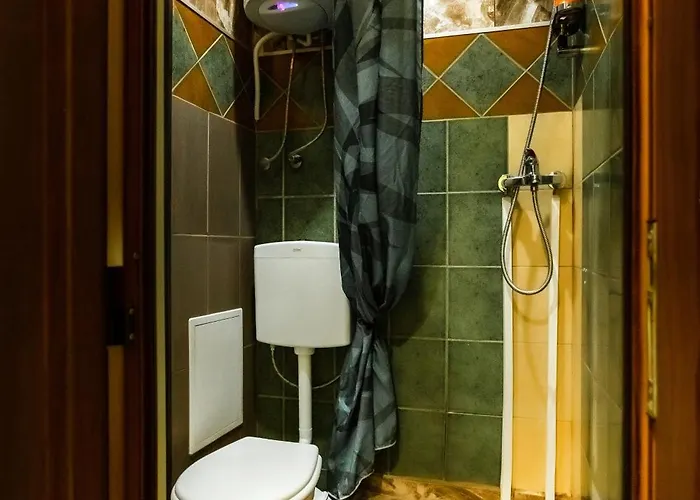 بيت ضيافة Art *