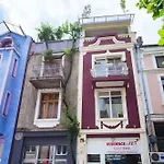 Art Guest house